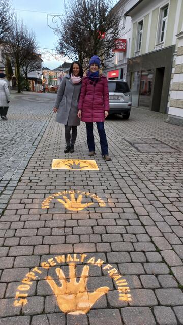 Aktion der Soroptimistinnen anlässlich "16 Tage gegen Gewalt an Frauen" | Foto: Soroptimist Club Windischgarsten-Kremstal
