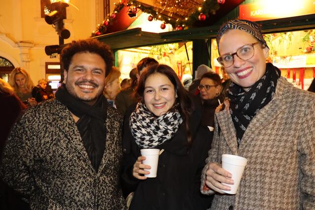 Victor Sales, Samara Sanchez und Anja Haider-Wallner (v.l.).