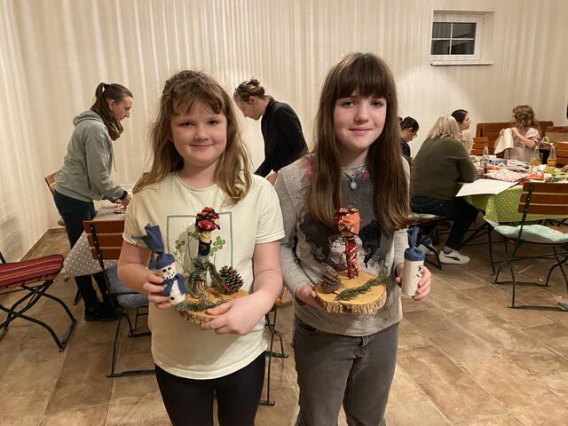 Beim Bastelworkshop wurden aus Resteln schöne neue Dinge