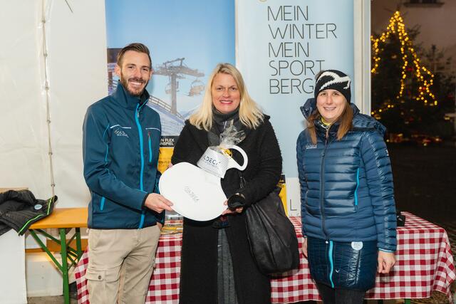 Das Team vom Sportberg Goldeck übergab seine Gewinne persönlich | Foto: zippo photography