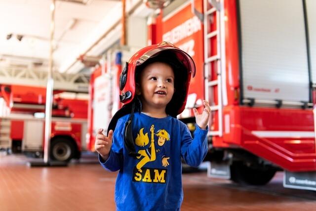 Die Freiwillige Feuerwehr Wels lädt heuer wieder zum Erlebnistag ein. Also: den Samstag, 16. Dezember vormerken. | Foto: FF Wels