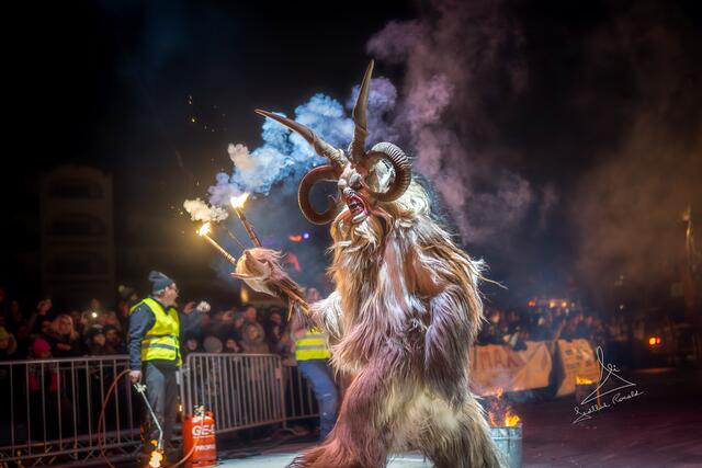 Krampuslauf der Krampusgruppe in Zams 2022 | Foto: Ronald Seidlböck