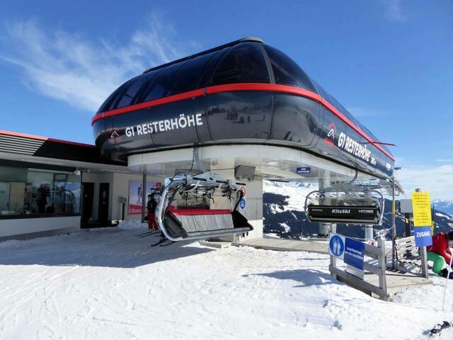 Paraski-EC auf der Resterhöhe. | Foto: KitzSki