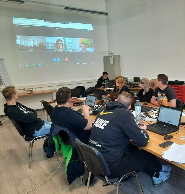 Die digitale Plattform für ABV-Lehrlinge und Lehrausbilder wurde in Wien ausgezeichnet. | Foto: ABV mein Job