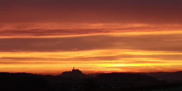 Burg Güssing am Weg zur Arbeit Schnappschuss  | Foto: Simon Brantweiner