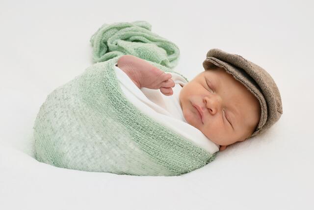 LEO MIGUEL
Geburt: 28.11.2022, 02:53 Uhr
Gewicht: 3.535 g, Größe: 50 cm
Eltern: Magdalena und Jason Lanner, Leoben | Foto: BabySmile