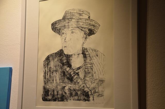 "Alte Frau mit Hut" von Ilse Menschick-Hartlieb