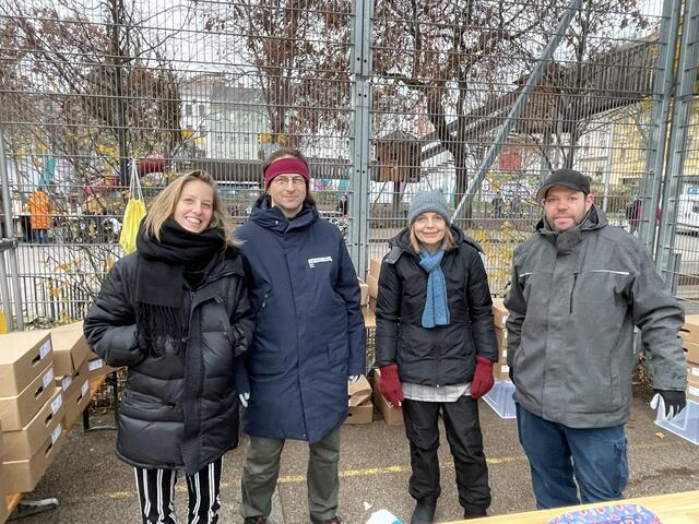 Von der Parkbetreuung gibt es den kostenlosen Schlittschuhverleih. | Foto: Brandl