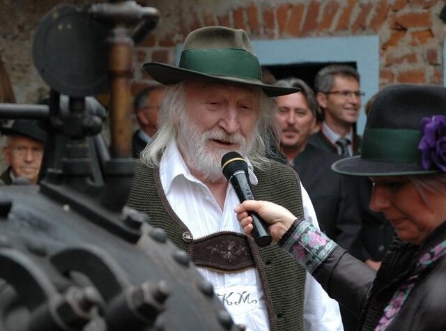 Karl Merkatz war Absolvent des Mozarteums, spielte am Salzburger Landestheater sowie für die Salzburger Festspiele und und lebte bis zuletzt in Straßwalchen. | Foto: A. Gasselsberger