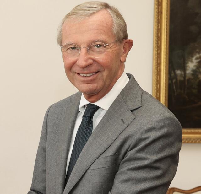 Landeshauptmann Wilfried Haslauer: "Karl Merkatz setzte sich ein nachhaltiges Denkmal als Publikumsliebling und österreichische Schauspiellegende." | Foto: Land Salzburg/Franz Neumayr