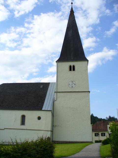 FPÖ-Vizebürgermeister und Kirchenwirt Bernhard Rössl hat Bedenken gegen die Unterkunft. | Foto: Almer