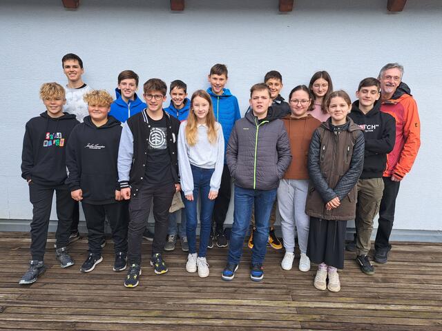 Die jungen Blasmusikerinnen und Blasmusikerinnen des Blasmusikverbandes Leoben legten erfolgreich die theoretische Prüfung ab.  | Foto: Blasmusikverband Leoben