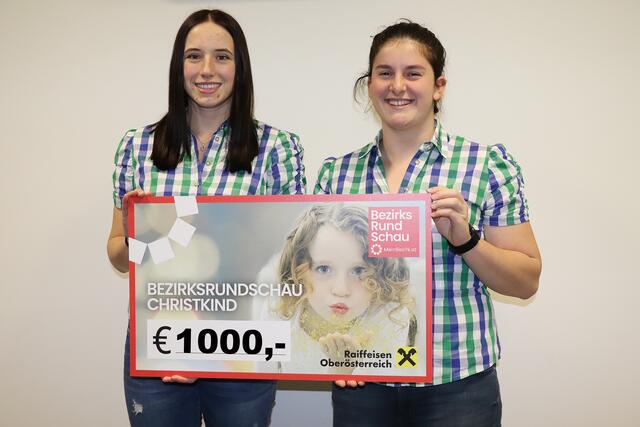 Alina und Christine von der Landjugend Dierbach überbrachten 1.000-Euro-Spende. | Foto: Kunde / BRS