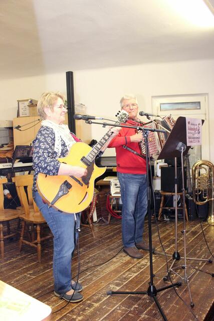 Coni und Sepp Hofbauer (Steyr). Top Musik. | Foto: J. &amp; M. Rathkolb