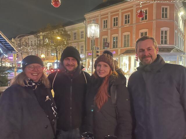 Susanne Traxler gemeinsam mit den Besuchern Artur Hermann, Sonja Krennmair von Workspace, René Kirchberger, Kiwanis Club (v.l.)