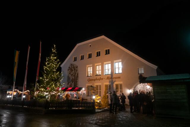 Vor und im Ganghofermuseum Leutasch wird es an den Adventsonntagen richtig weihnachtlich.  | Foto: Region Seefeld