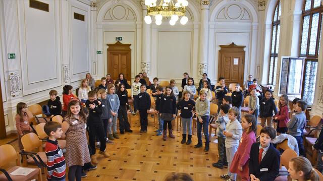 Insgesamt 40 Schülerinnen und Schüler kamen zusammen, um über ihre Herzensanliegen zu debattieren und abzustimmen. | Foto: BV18