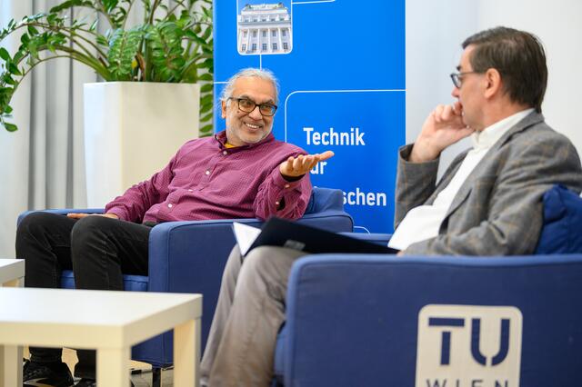 Peter Relans (l.) und Hermann Hofbauer beim Pressegespräch an der TU Wien. | Foto: Matthias Heisler