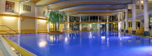 Die Aquarena in Kötschach-Mauthen ist das einzige öffentliche Hallenbad im Bezirk.