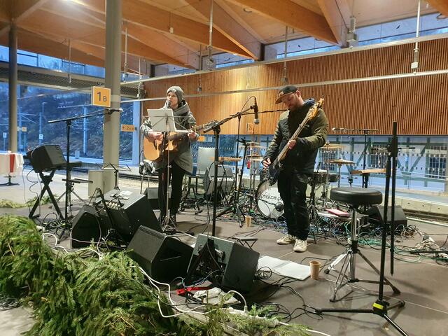 Sängerin Bianca performt. | Foto: Erika Kollmann-Till 