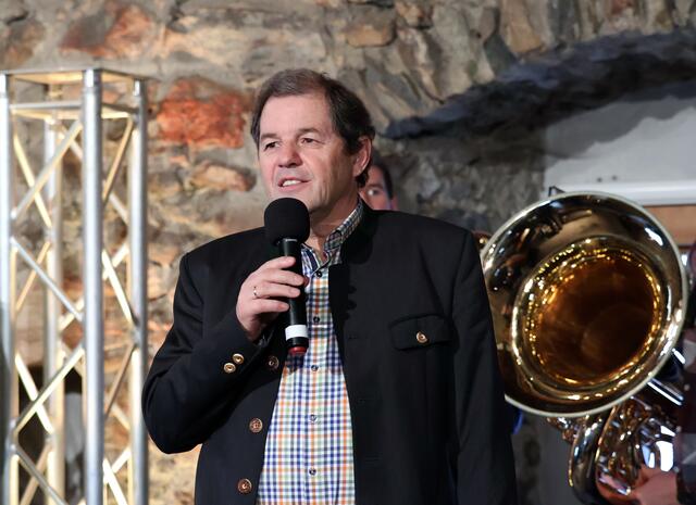 Bürgermeister Manfred Gaßner bei der Eröffnung.