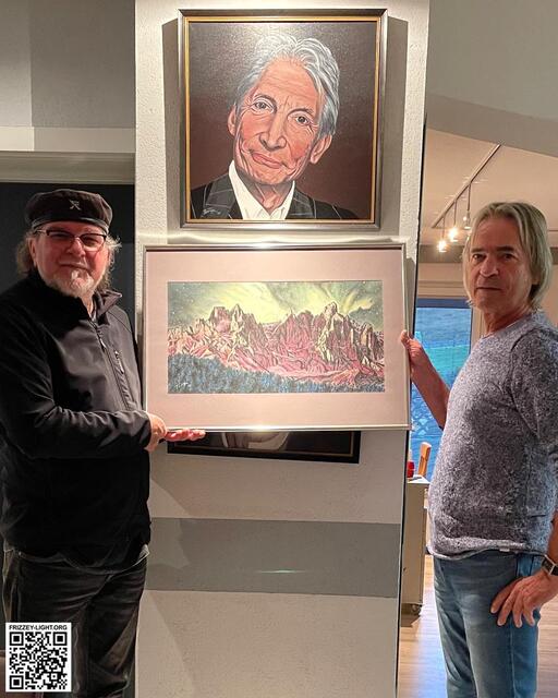 Frizzey Light Vereinsmitglied Heinz Triendl, momentan Ausstellung in Rom, stellt zwei weitere Kunstwerke zur Verfügung. | Foto: Frizzey Light