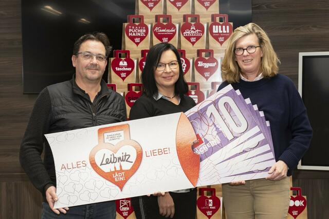 Obmann Fritz Parmetler mit Nadja Schönwälder-Rinder und Barbara Draxler. | Foto: Thomas Wasle