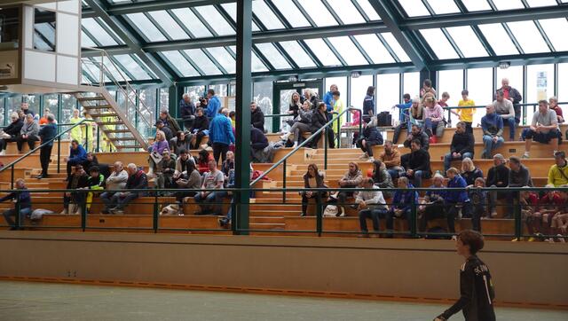 Insgesamt waren an jedem Veranstaltungstag über 500 Zuschauerinnen und Zuschauer in der Wielandnerhalle. | Foto: Hallinger