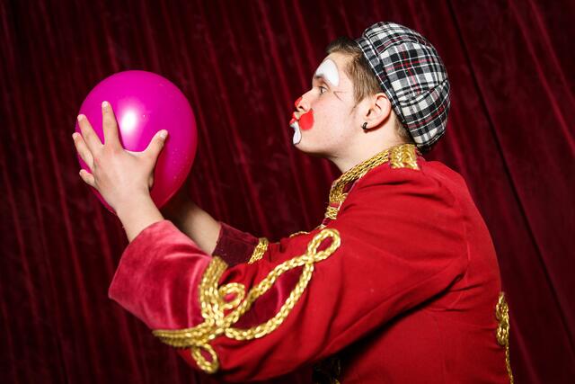 Karten gewinnen für Don Eduardos Weihnachts Circus. Viel Spaß bei der Show in Baden. | Foto: Circus Don Eduardo