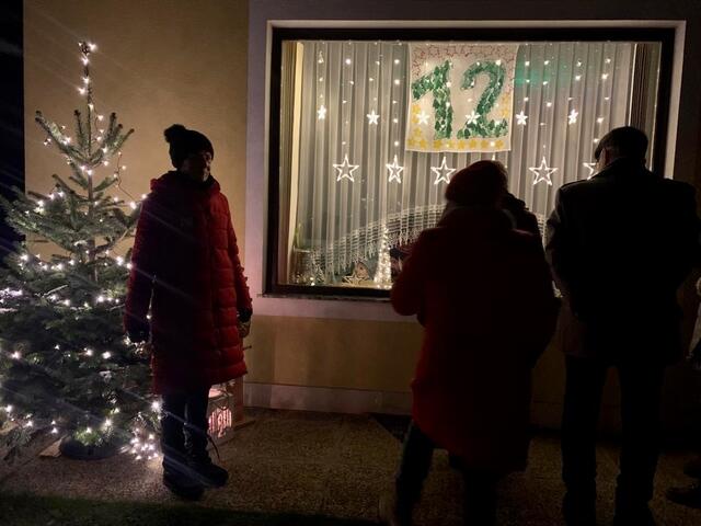Wunderschöne Advent-Fenster Feier - ich lasse die Bilder sprechen! | Foto: Anita Kurzmann