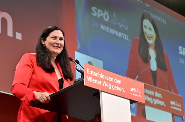 Barbara Novak (SPÖ) hat mit Planungsstadträtin Ulli Sima (SPÖ) zum Thema Radweg Krottenbachstraße gesprochen. | Foto: HANS PUNZ / APA / picturedesk.com