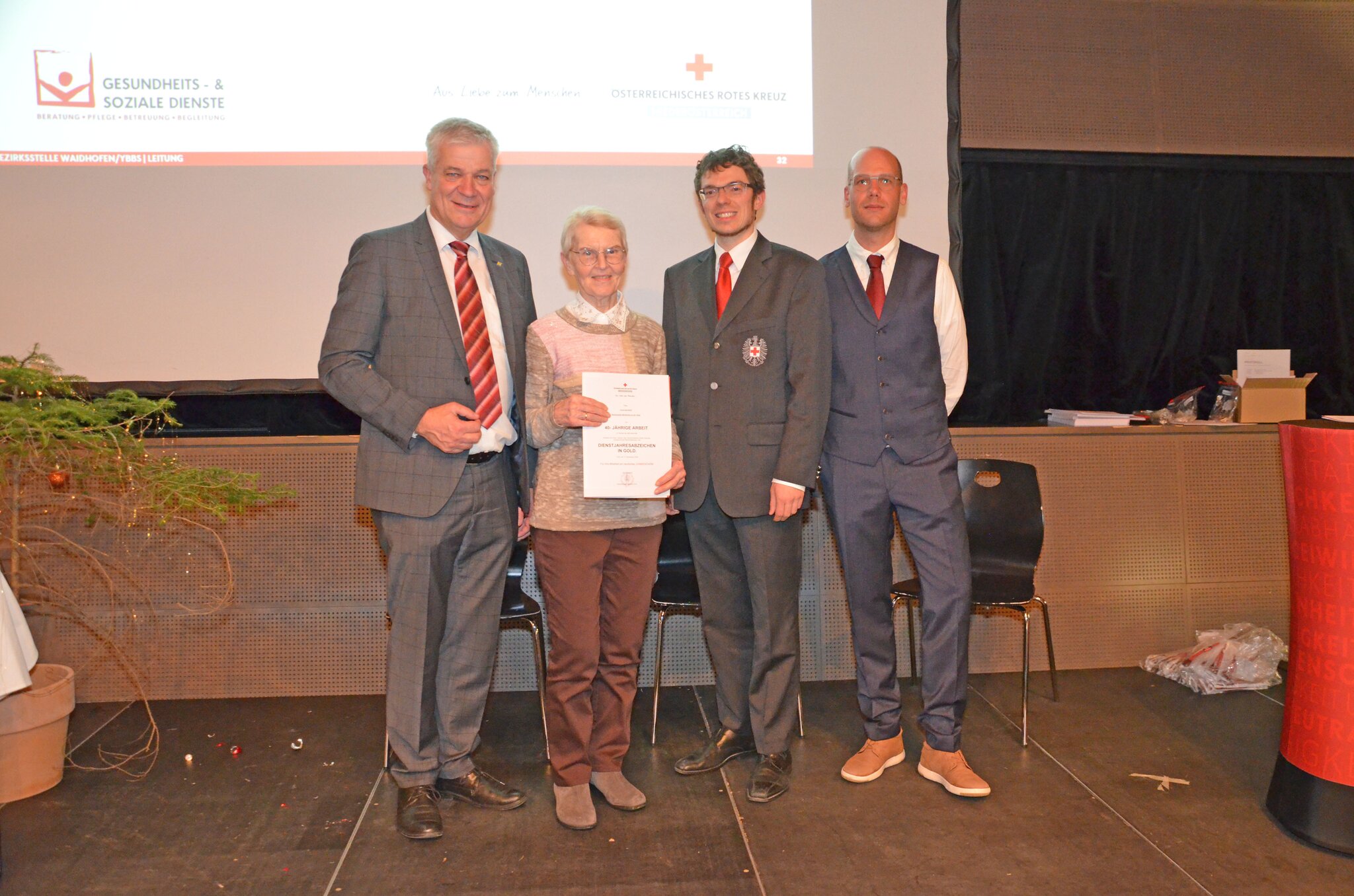 RK Waidhofen Ybbs Weihnachtsfeier Beim Roten Kreuz Waidhofen 