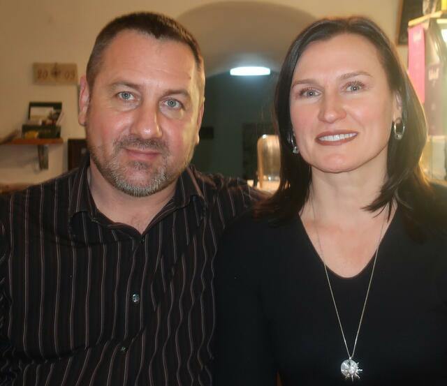 Anna und Igor flohen aus der Ukrainie nach Österreich.