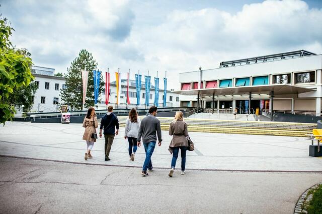 Keine idyllische Ruhe herrscht bei der politischen Vertretung der Studierenden an der AAU aktuell | Foto: aau/Daniel Waschnig