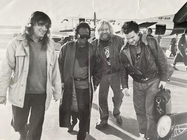 Vojo Radkovic (l.) berichtet von einer Zeit, in der er Weltstars wie Miles Davis nach Graz holte. | Foto: Foto Lohr