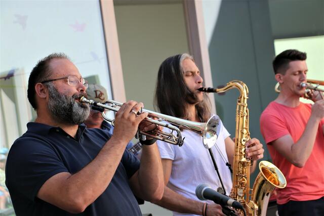 Lehrer und Schüler der Musikschule Fernitz laden zum Christmas Concert. | Foto: Edith Ertl
