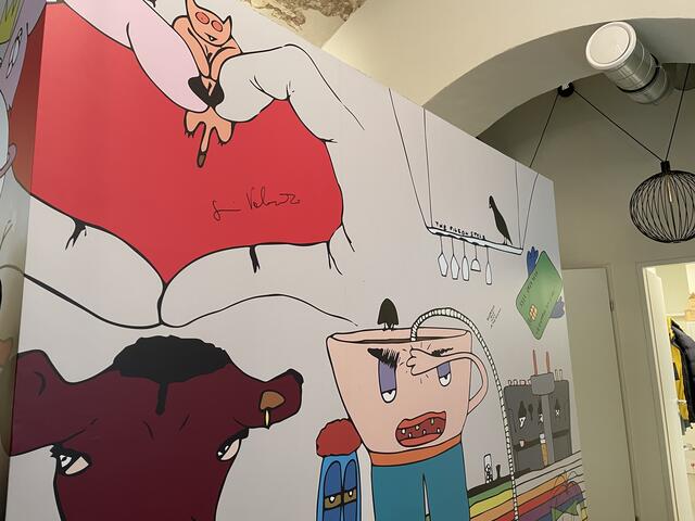 Gianni hat die Wände der Caseificio zur Leinwand gemacht.  | Foto: Miriam Al Kafur