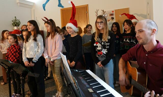 Adventsingen im BRG Steyr Michaelerplatz. | Foto: BRG Steyr