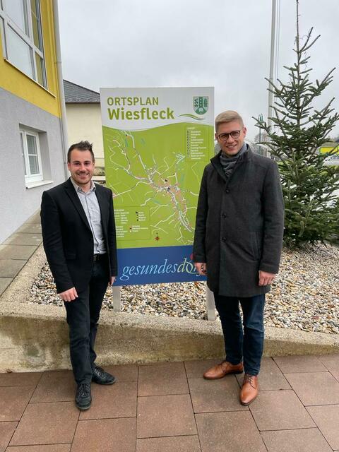 Bgm. Christoph Krutzler mit Patrik Fazekas in Wiesfleck | Foto: ÖVP