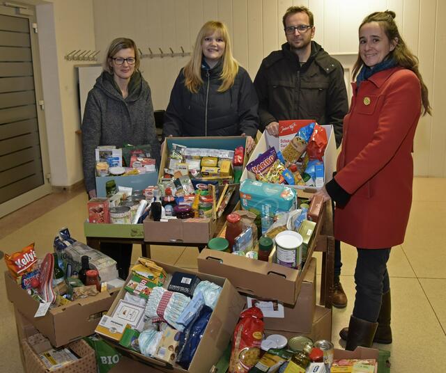 vlnr.: Sandra Spiessberger-Binder, VBGM Elisabeth Feichtinger, Raffael Spiessberger-Binder, Eva Fernbach