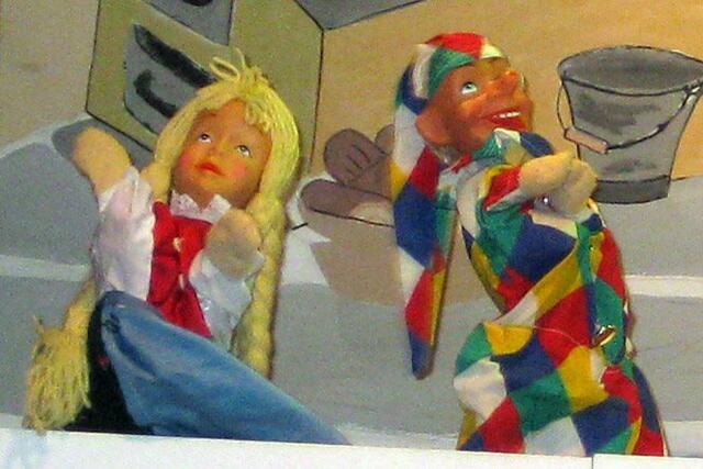 Im Volkshaus Froschberg wartet ein weiteres Kasperltheater zu Weihnachten auf die Kinder.  | Foto: Kinderfreunde Froschberg