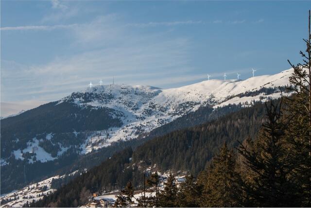 Windpark Venet von Günter Kramarcsik: Zwei Windräder sollen sich am Krahberg und vier weitere am Meranzkopf drehen. | Foto: Visualisierung: Günter Kramarcsik
