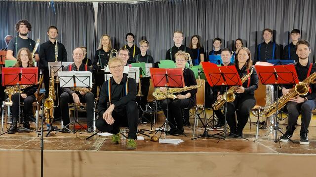 Die jungen Musiker der Big Band der Musikschule Ilz, unter der Leitung von Willy Kulmer, ließen mit einem grandiosen Konzertabend kurz vor Weihnachten das Jahr 2022 schwungvoll ausklingen. | Foto: Musikschule Ilz