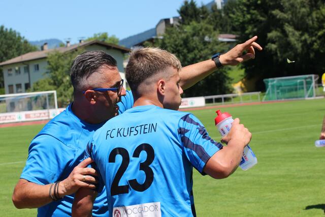 Denis Husic die Ansprache an die Spieler ist im Spiel anders als wie im Training. | Foto: Schwaighofer
