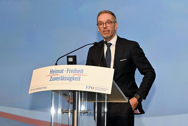 Herbert Kickl wird am Aschermittwoch in Ried in der Jahnturnhalle zugegen sein. | Foto: Alois Endl