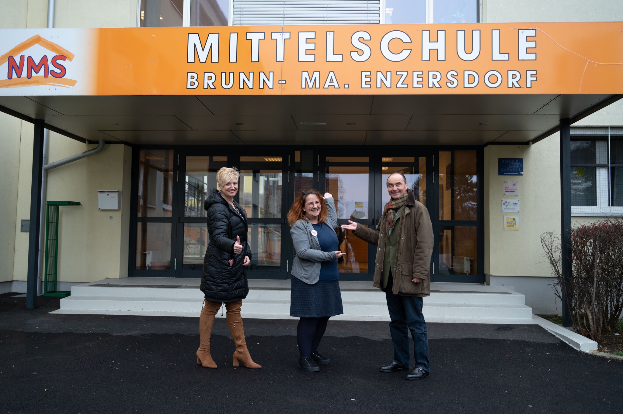 Neugestaltung Neuer Vorplatz für die NMS Brunn Mödling