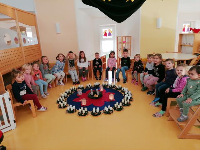 Adventkranzsegnung im Kindergarten Jabing | Foto: Kindergarten Jabing