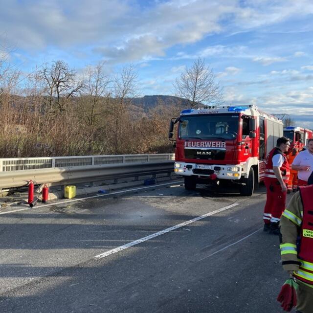 Verkehrsunfall auf der B156 | Foto: FF Göming
