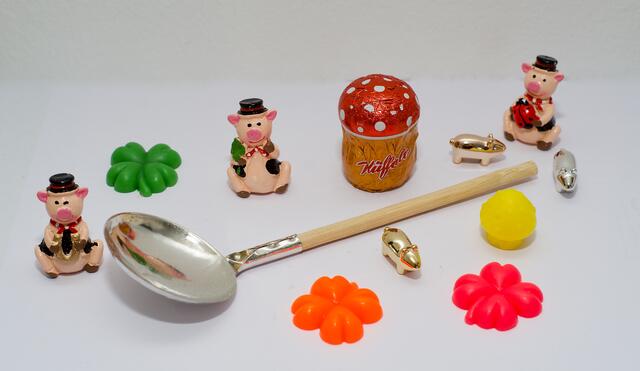 Alternative zum Bleigießen: Wachsgießen!