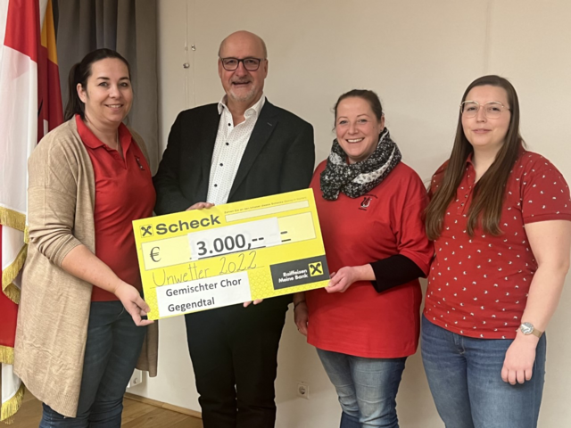 Klaudia Geschwandtner zusammen mit Klaus Glanznig, Christine Raimund-Stubinger und Katharina Jonach. | Foto: Privat